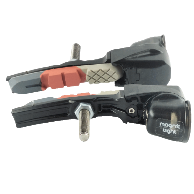 cantilever_set_front_right_black_090