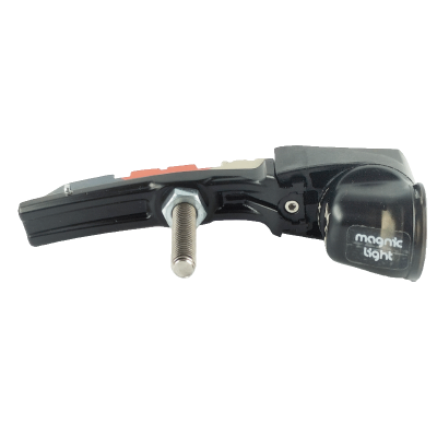 cantilever_single_front_right_black_090